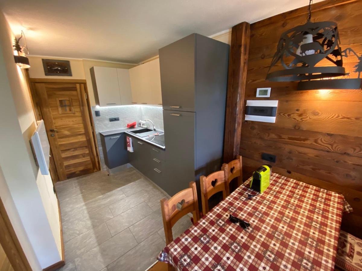 Baita Delle Marmotte Cir N 0012 بيريوِل تْشيرفينيا المظهر الخارجي الصورة